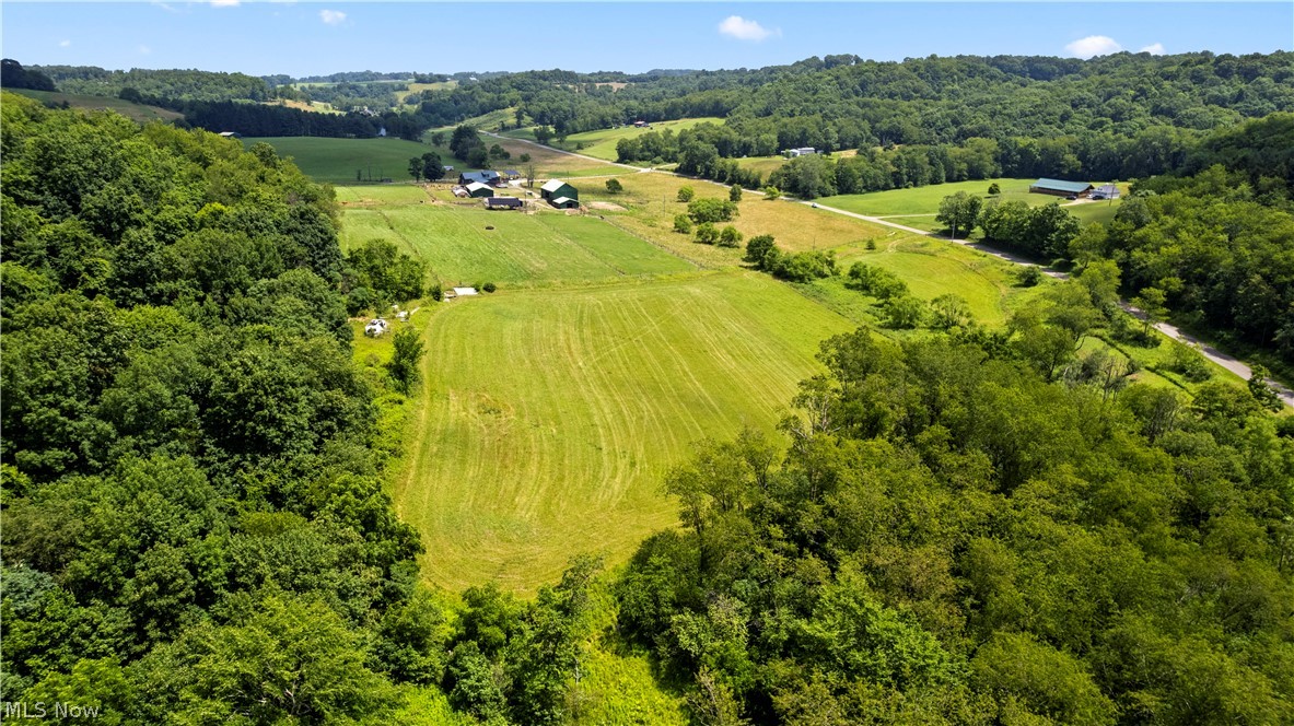 9145 Cologne Road SW Bowerston OH 44695