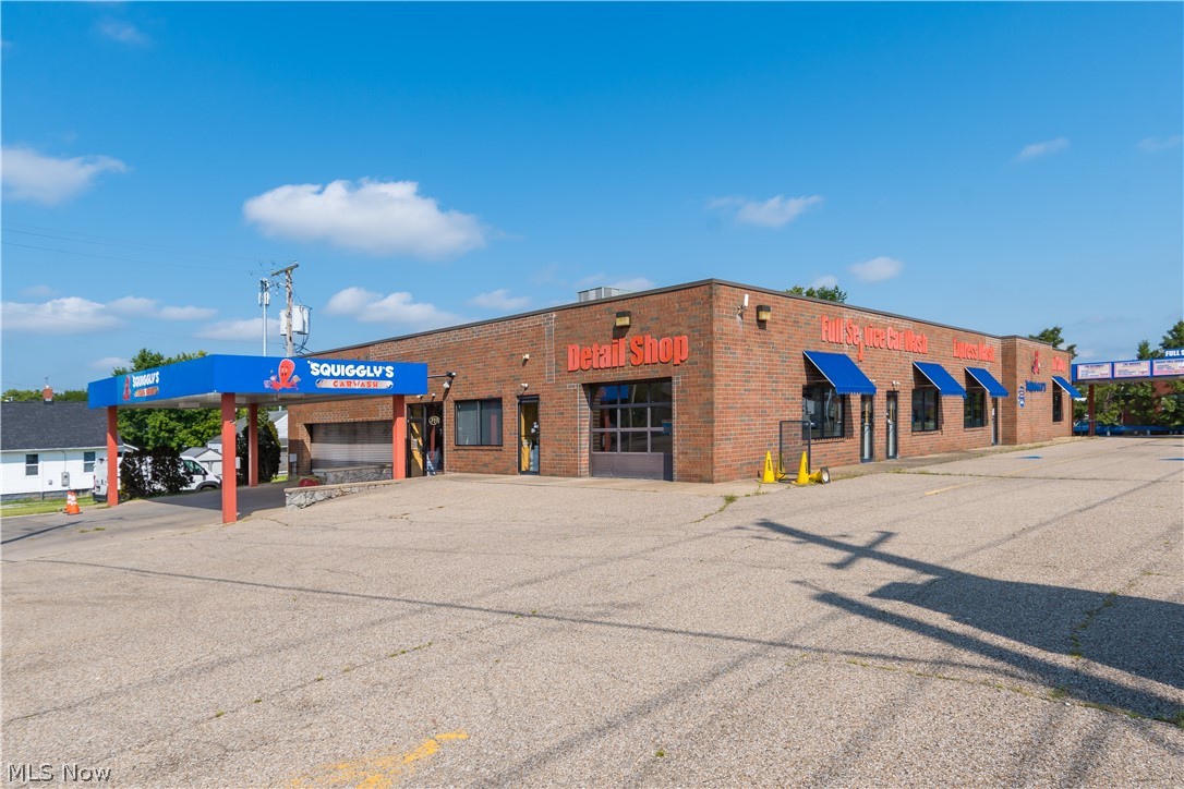 2415 Maple Avenue Zanesville OH 43701