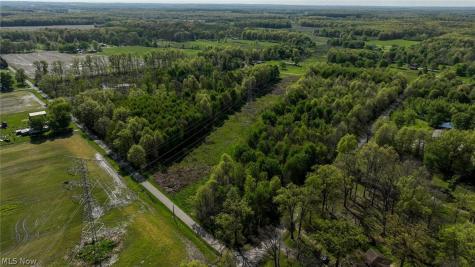 Oyster Road North Benton OH 44449