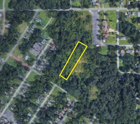 Montgomery Avenue Campbell OH 44506