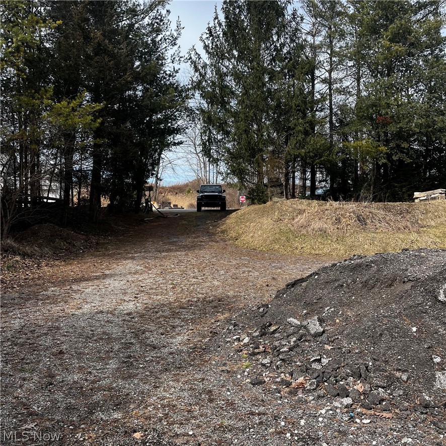 6589 Hathaway Road Valley View OH 44125