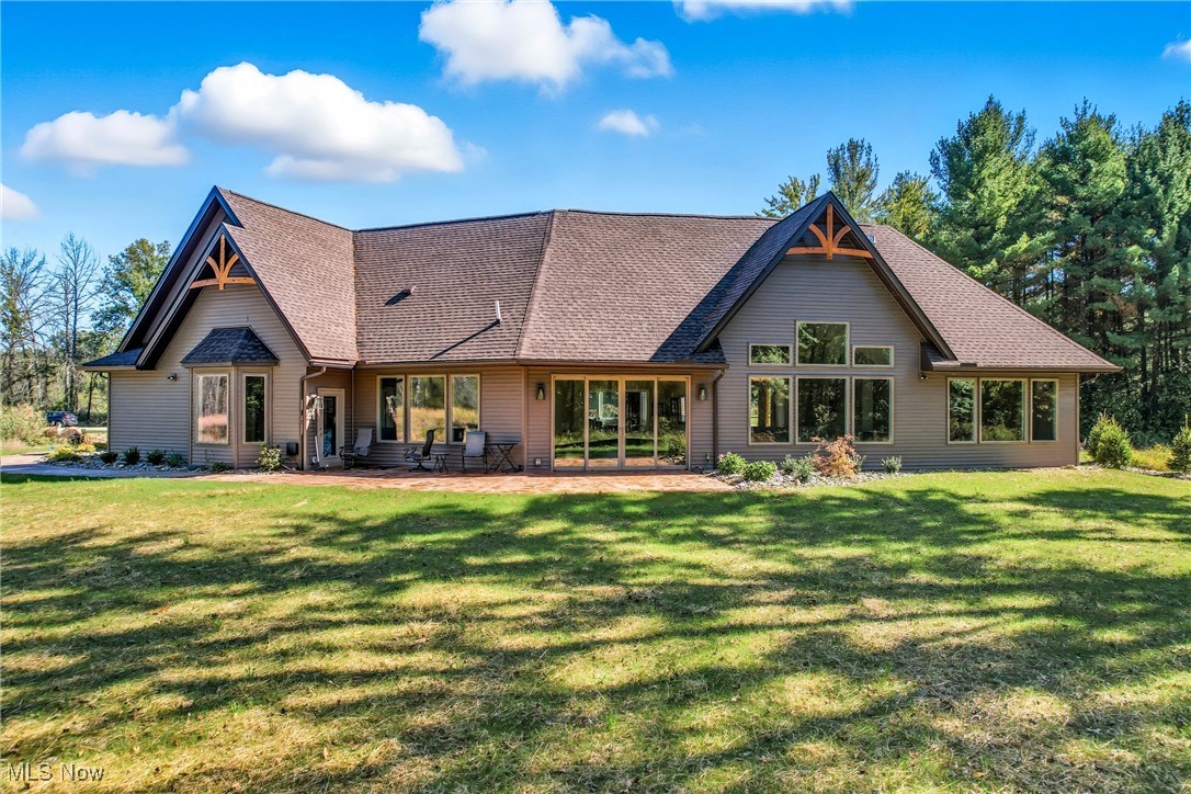 6 Nezbar Drive Warren OH 44481