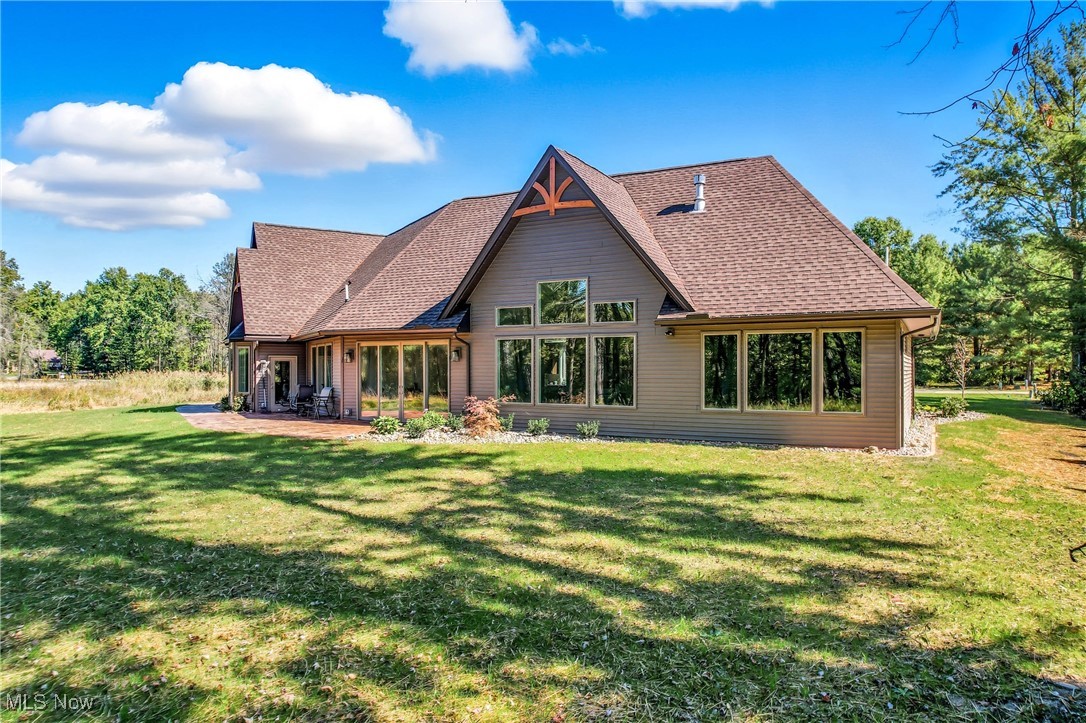 6 Nezbar Drive Warren OH 44481