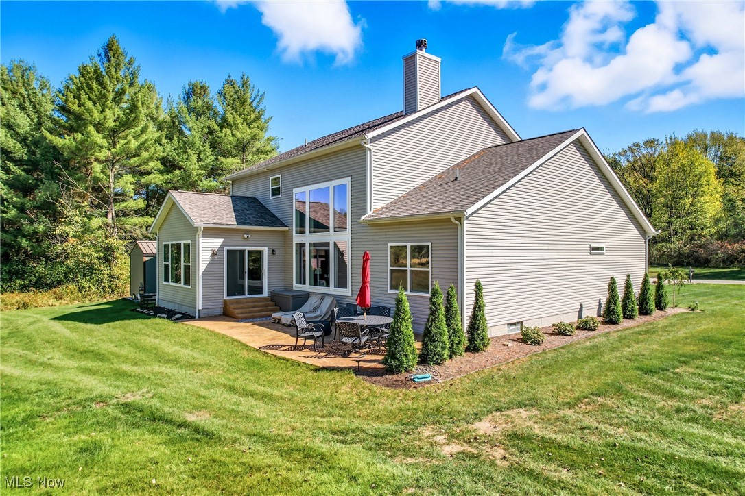 6 Nezbar Drive Warren OH 44481