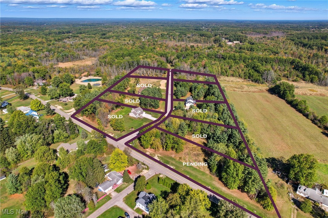 6 Nezbar Drive Warren OH 44481