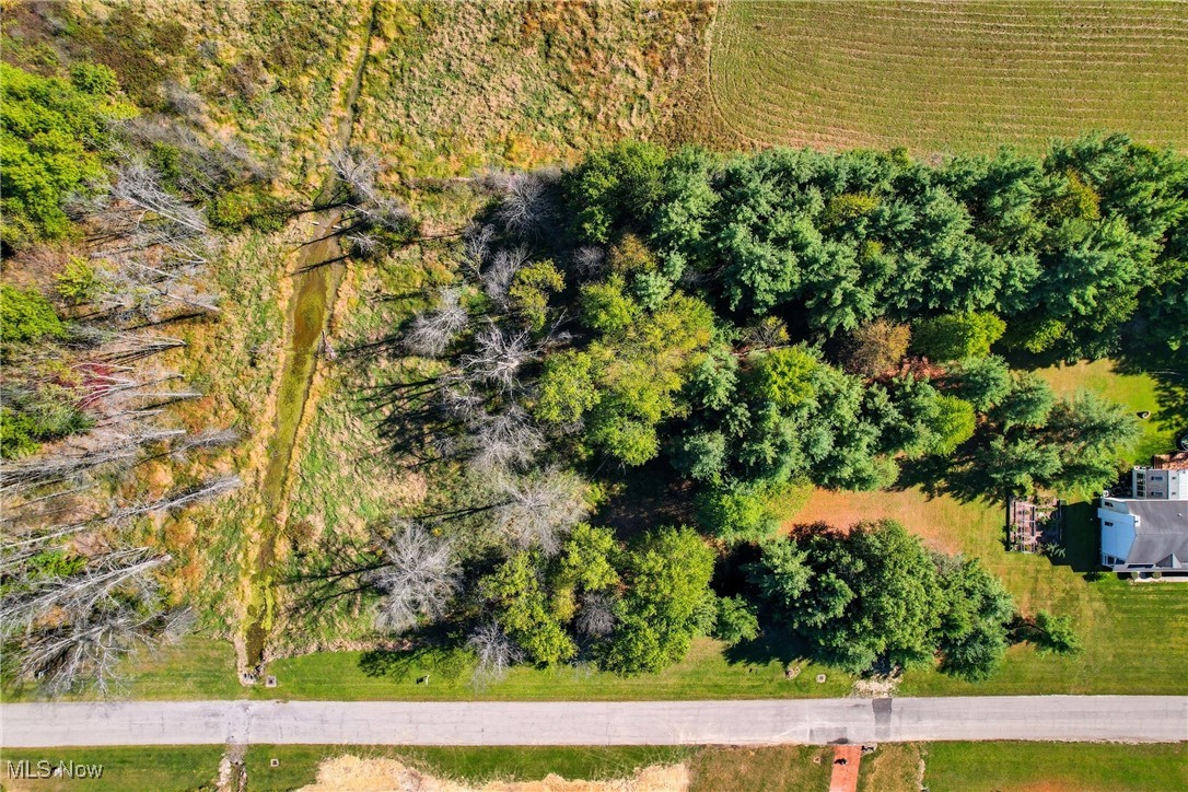 6 Nezbar Drive Warren OH 44481