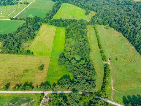 Stone Avenue Navarre OH 44662