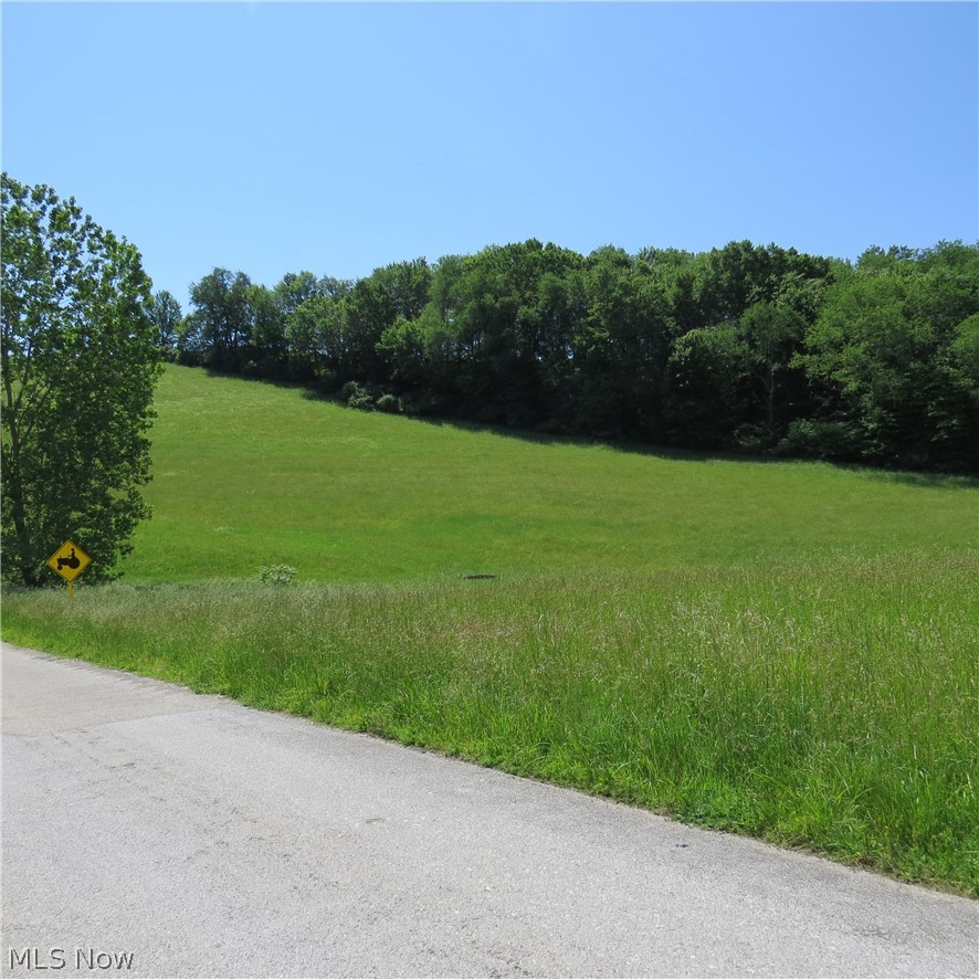 Fargo Road SW Dellroy OH 44620