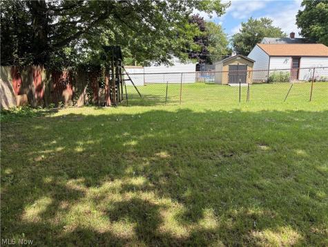 491 Taft Avenue Barberton OH 44203