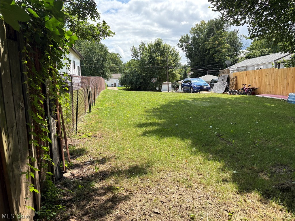 491 Taft Avenue Barberton OH 44203