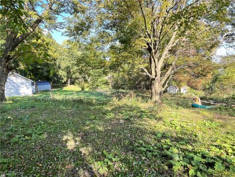 12380 Hoover Avenue NW Uniontown OH 44685
