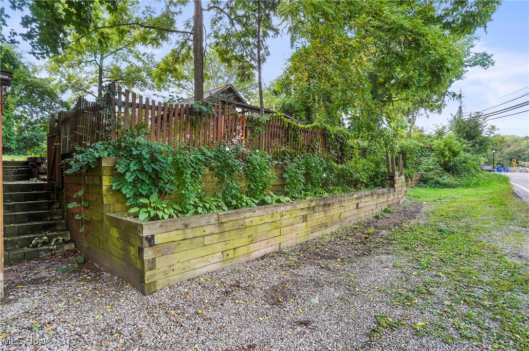 796 Portage Lakes Drive Akron OH 44319