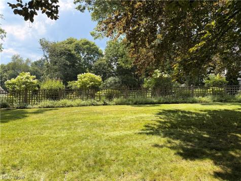 564 Merriman Road Akron OH 44303