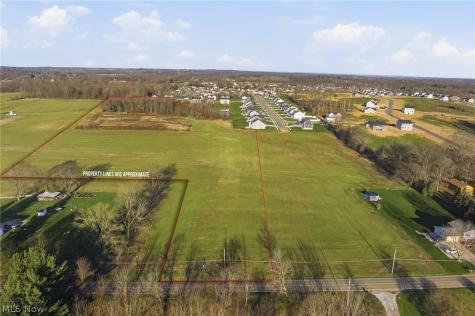 12083 Hoover Avenue NW Uniontown OH 44685