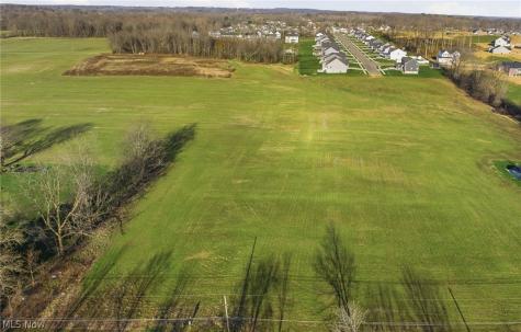 12083 Hoover Avenue NW Uniontown OH 44685