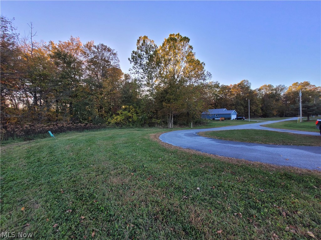 6056-6057 Live Oak Court West Salem OH 44287