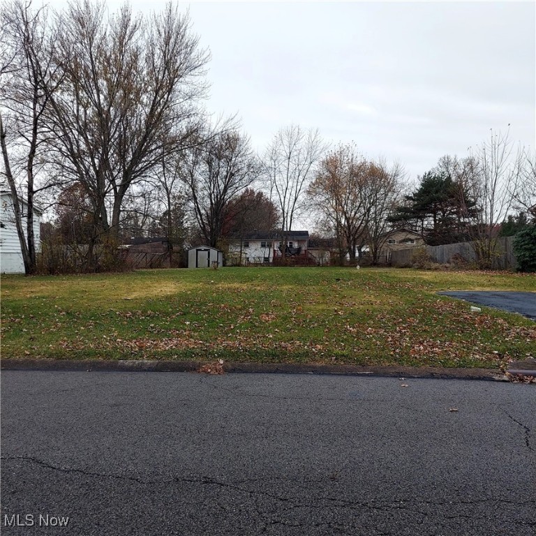 639 Aurora Drive Youngstown OH 44505