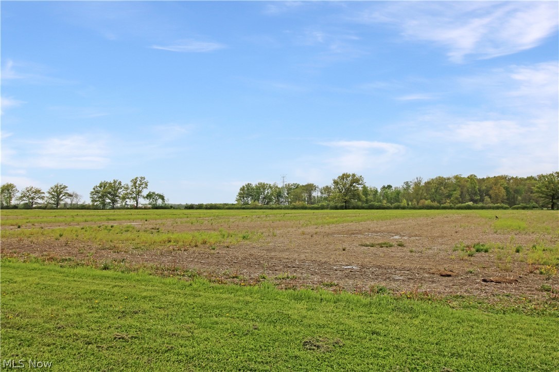 W Bloom Road Oak Harbor OH 43449