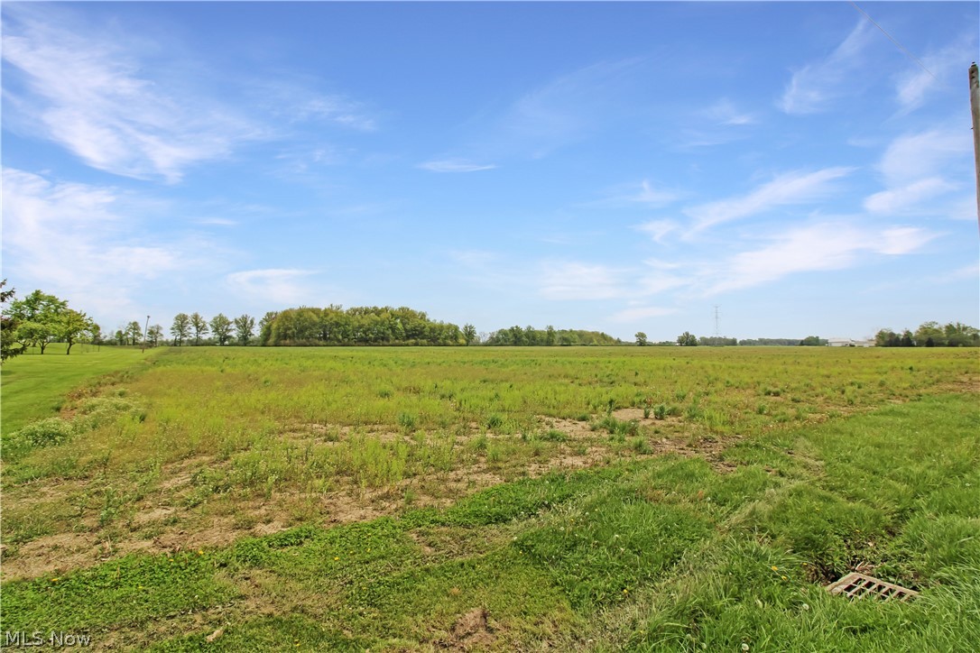 W Bloom Road Oak Harbor OH 43449