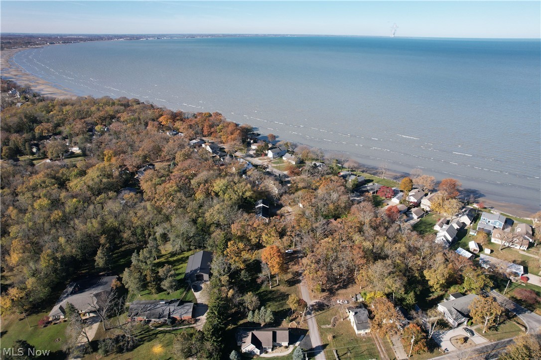 3638-3662 E Rock Cliff Drive Port Clinton OH 43452