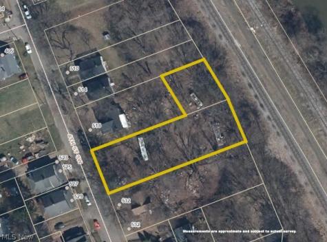 524 4th Street SW Massillon OH 44647