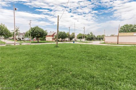 14505 Woodworth Road Cleveland OH 44112