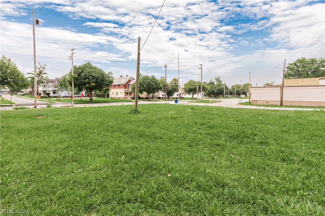 14505 Woodworth Road Cleveland OH 44112