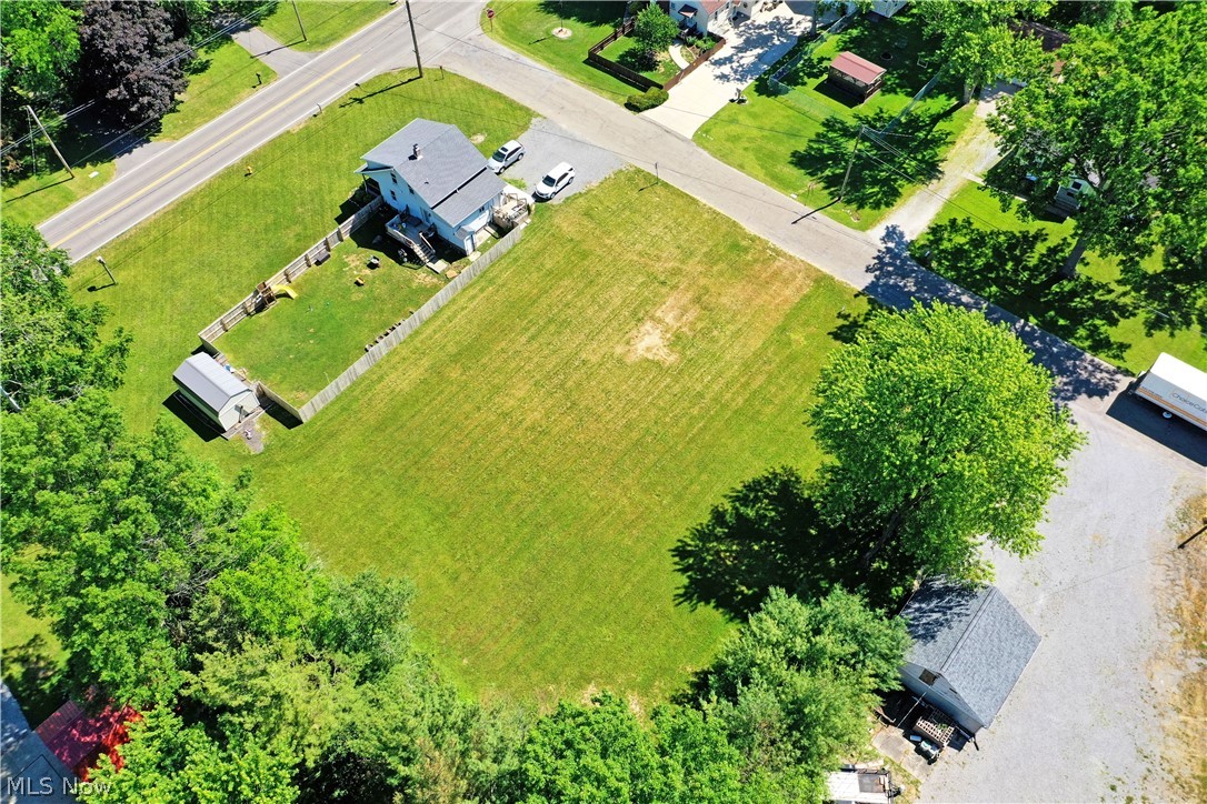 Myrtle Avenue NW Warren OH 44483