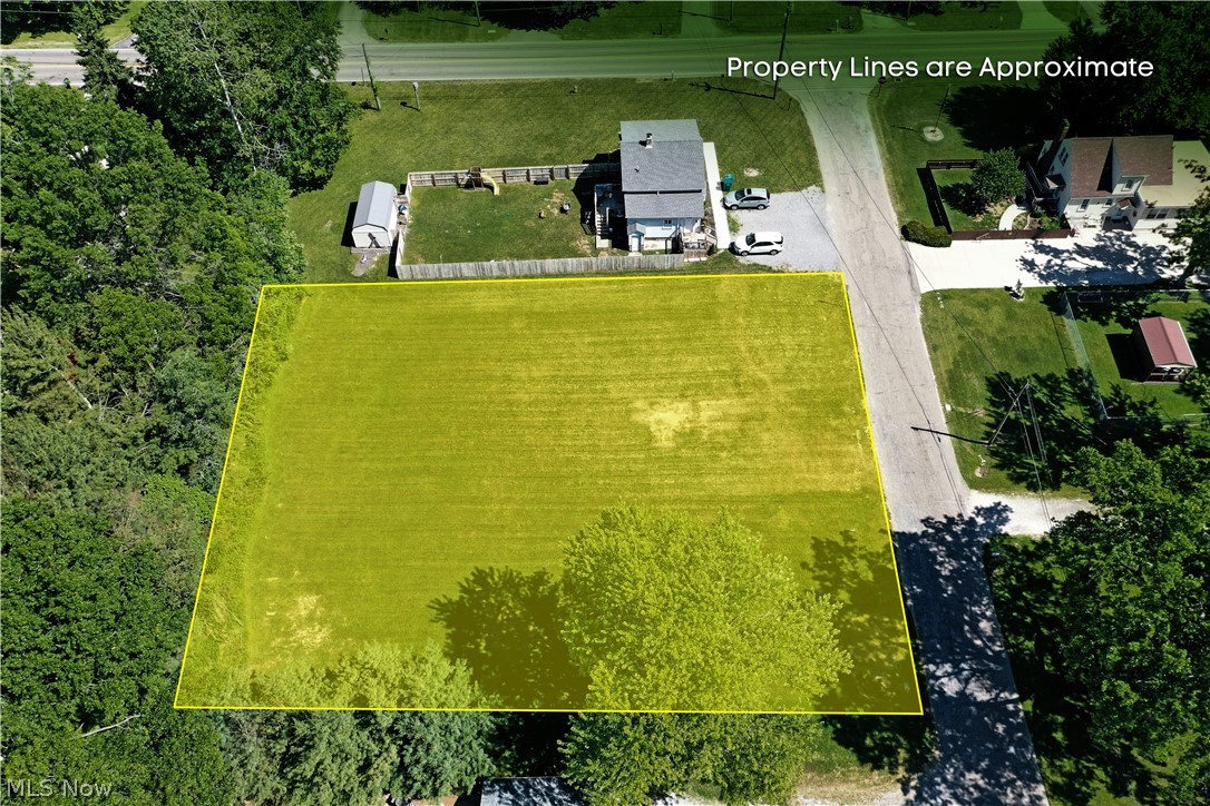Myrtle Avenue NW Warren OH 44483
