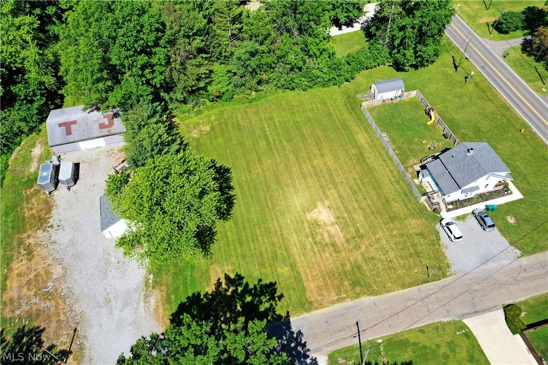 Myrtle Avenue NW Warren OH 44483