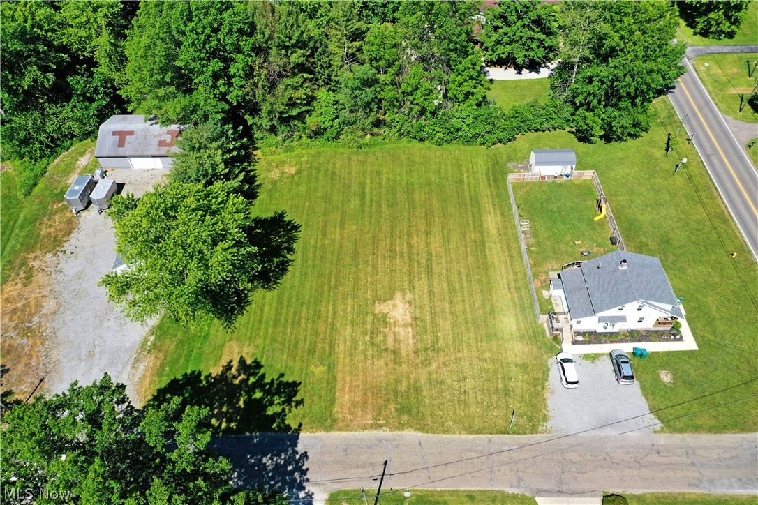 Myrtle Avenue NW Warren OH 44483