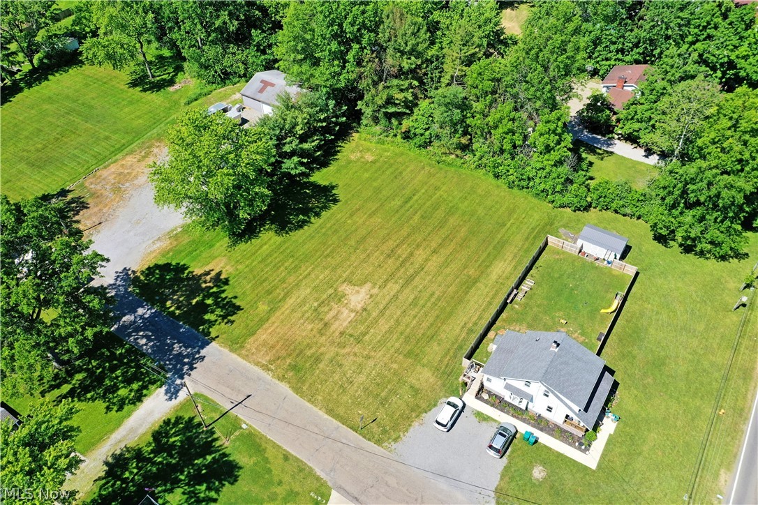 Myrtle Avenue NW Warren OH 44483