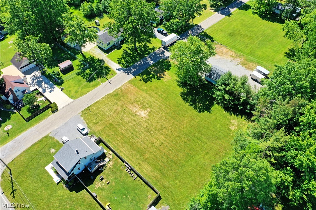 Myrtle Avenue NW Warren OH 44483