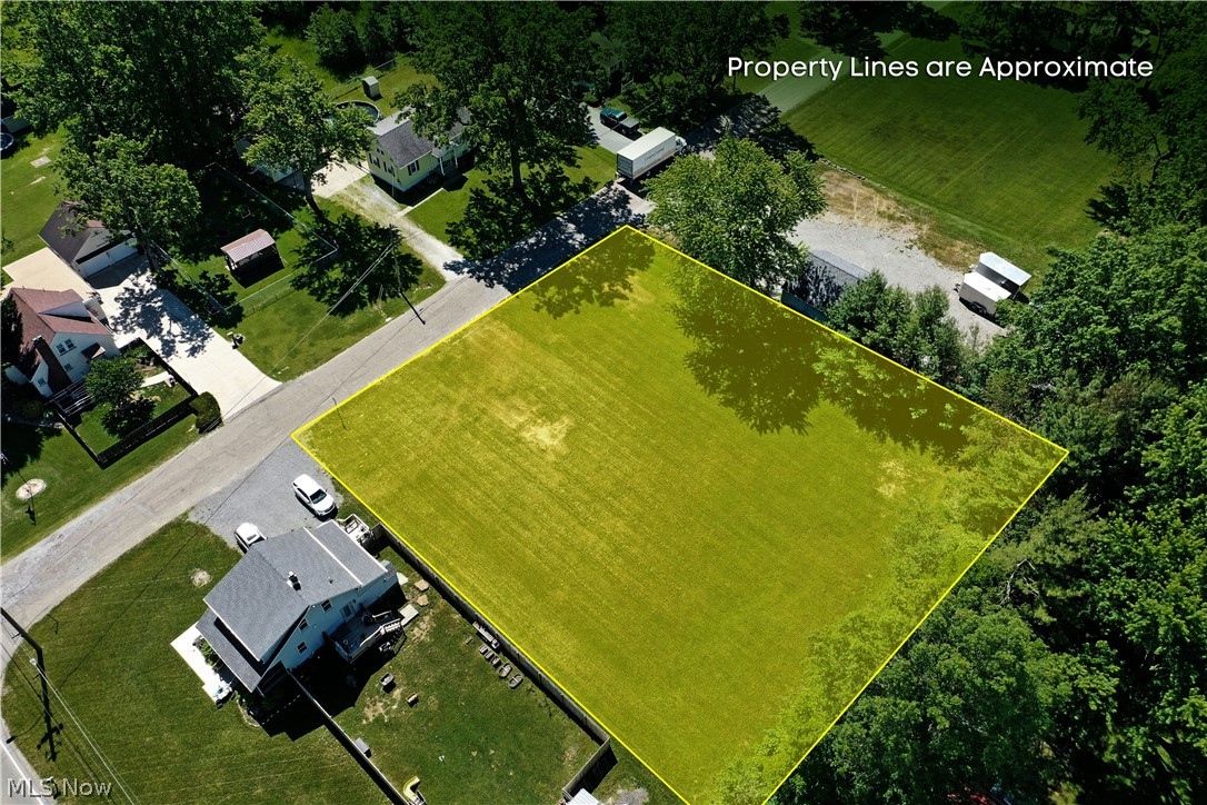 Myrtle Avenue NW Warren OH 44483