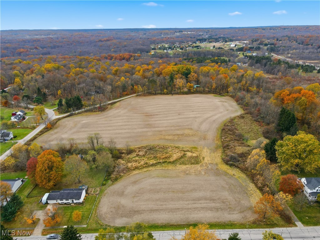 V/l Rapids Road Burton OH 44021