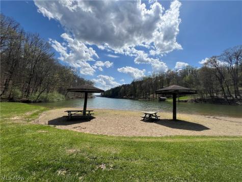 Kirchberg Drive Millersburg OH 44654