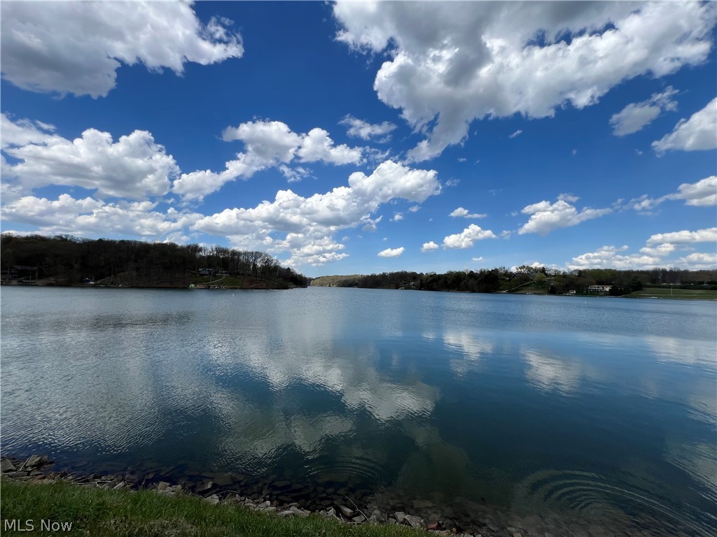 Kirchberg Drive Millersburg OH 44654