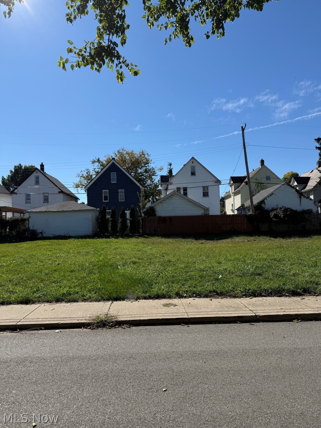 6107 Ellen Avenue Cleveland OH 44102