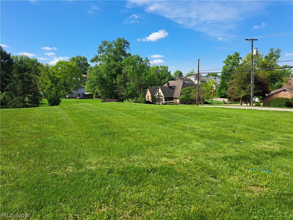 1724 Brenton Road Cambridge OH 43725
