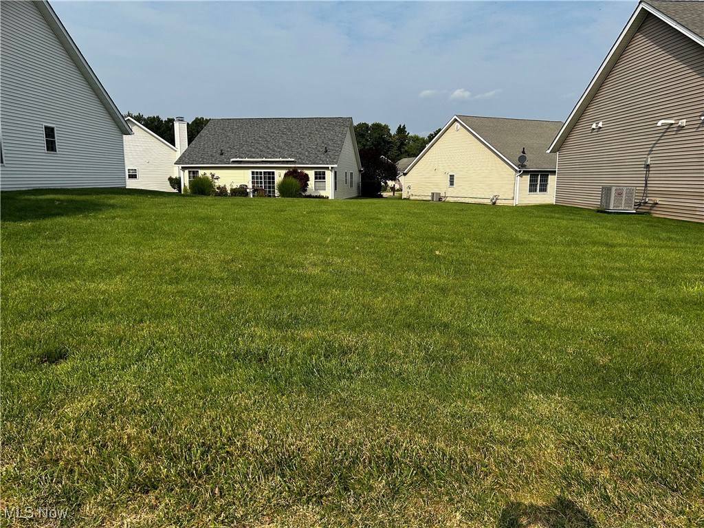 V/l High Pointe Circle Middlefield OH 44062