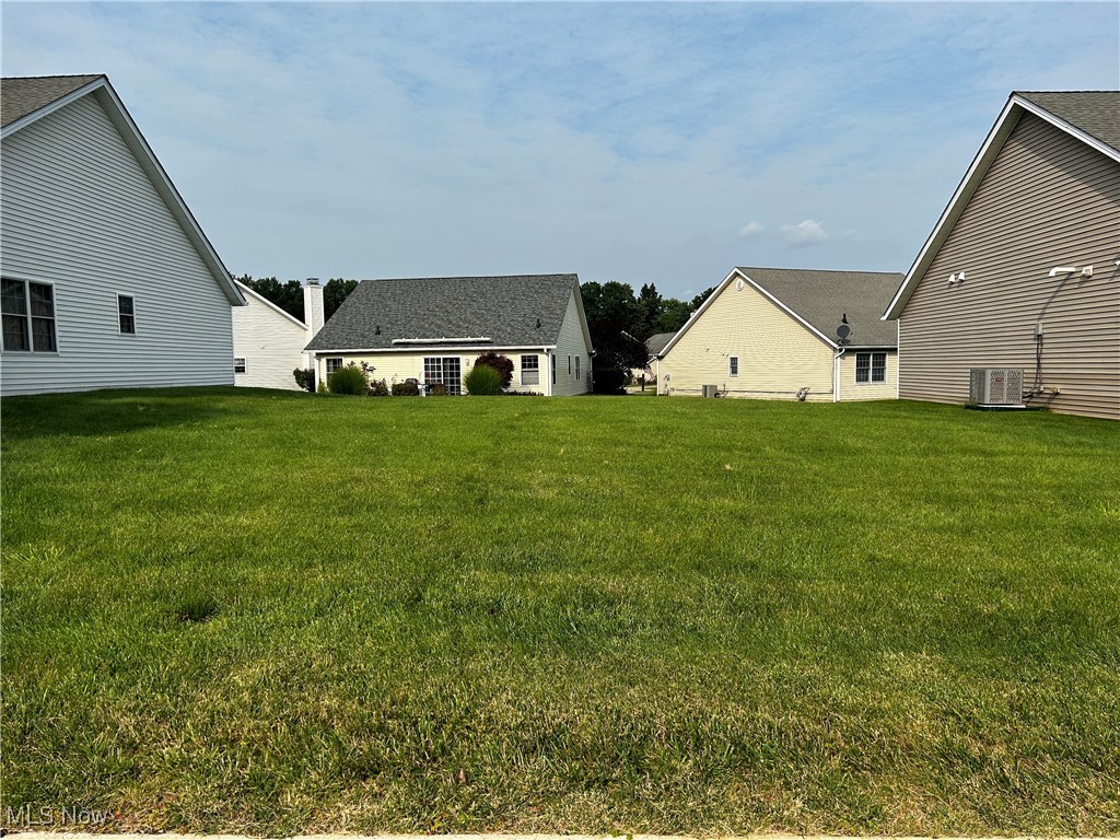 V/l High Pointe Circle Middlefield OH 44062