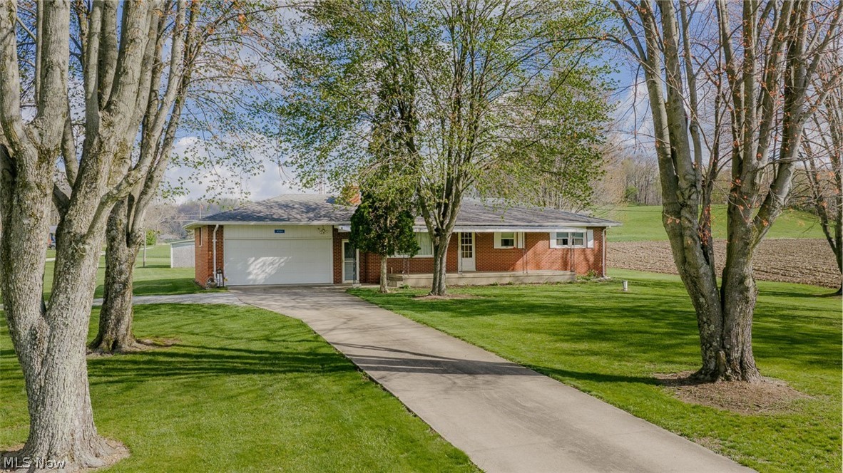 9939 Mapleton Street SE East Canton OH 44730