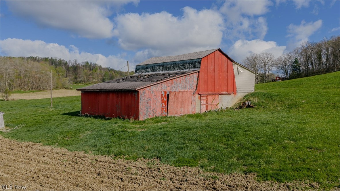 9939 Mapleton Street SE East Canton OH 44730