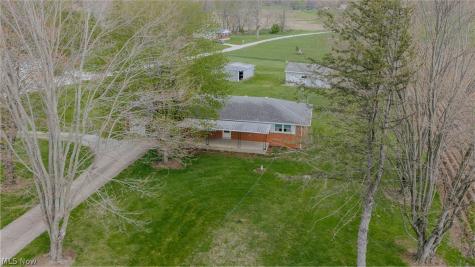 9939 Mapleton Street SE East Canton OH 44730