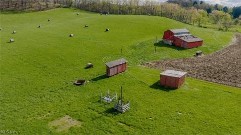 9939 Mapleton Street SE East Canton OH 44730