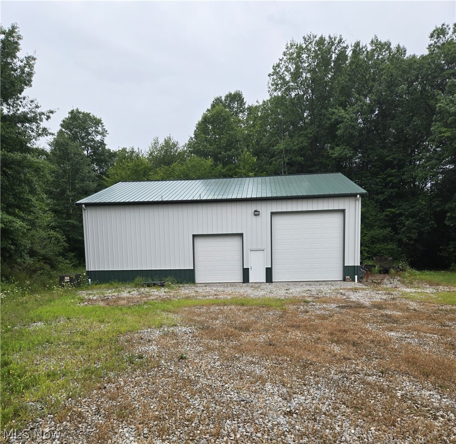 16580 And 16820 Claridon Troy Road Burton OH 44021