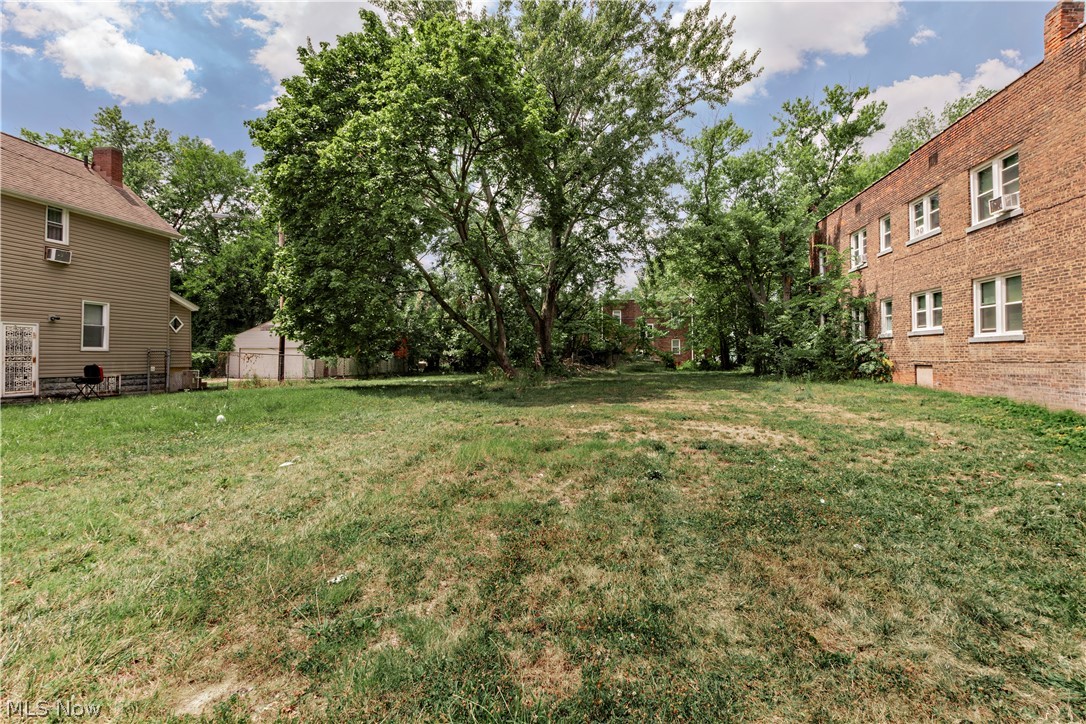 884 E 144th Street Cleveland OH 44110