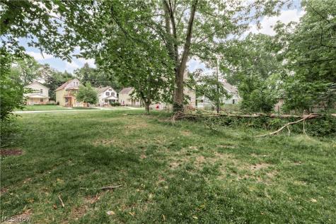884 E 144th Street Cleveland OH 44110