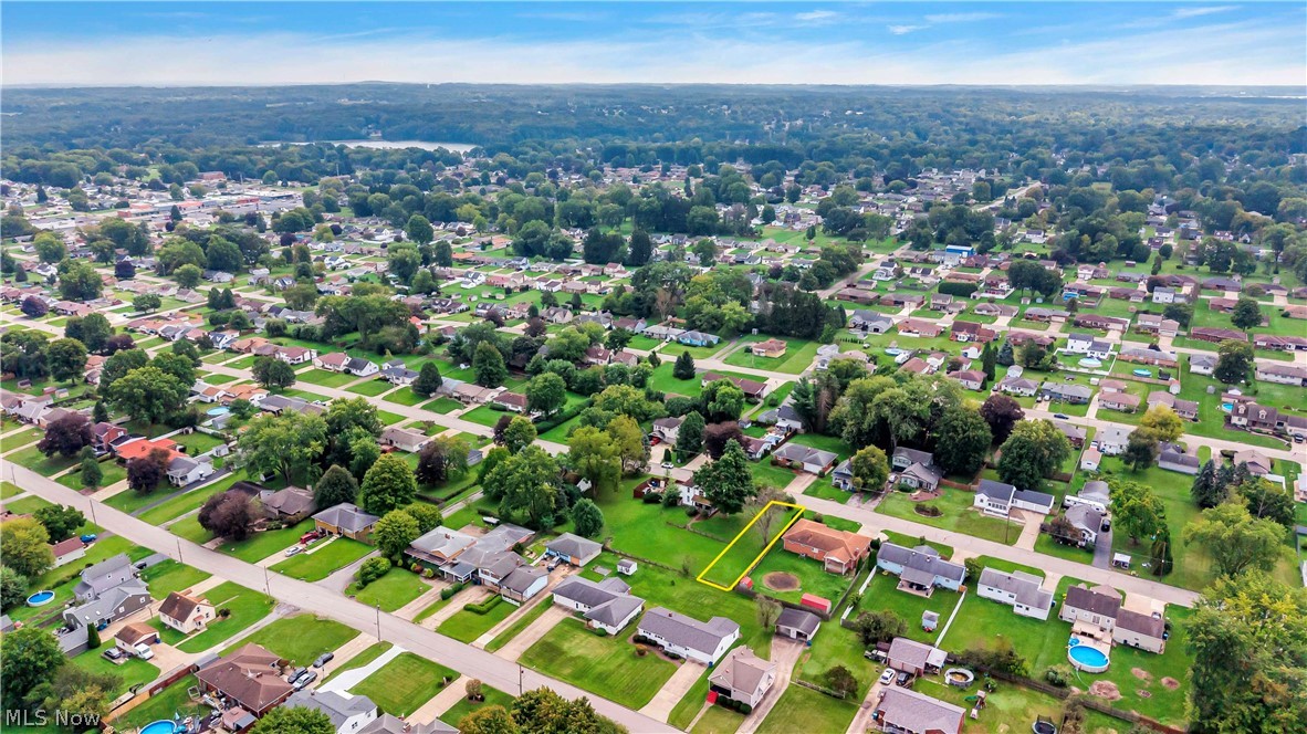 Geneva Avenue Struthers OH 44471