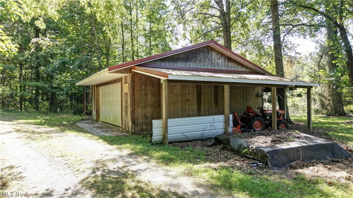 33111 Township Road 490 Killbuck OH 44637